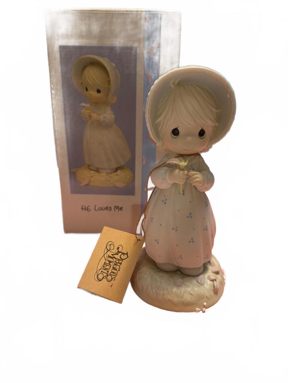 Enesco Precious Moments Figurine 'He Loves Me' 1990 Closed Edition in orig. box